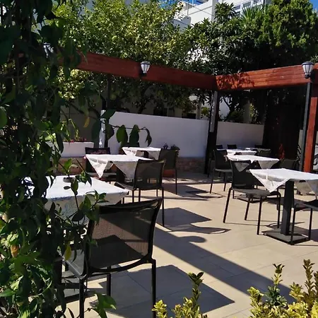 Ξενοδοχείο Gumbet Plaj *